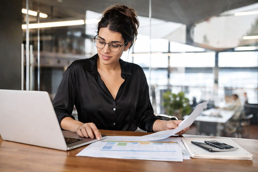 presentation-design-agency-for-management-consulting-firms-and-consultants-hero-2